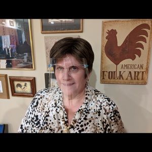 Meet your Posher, Lorraine